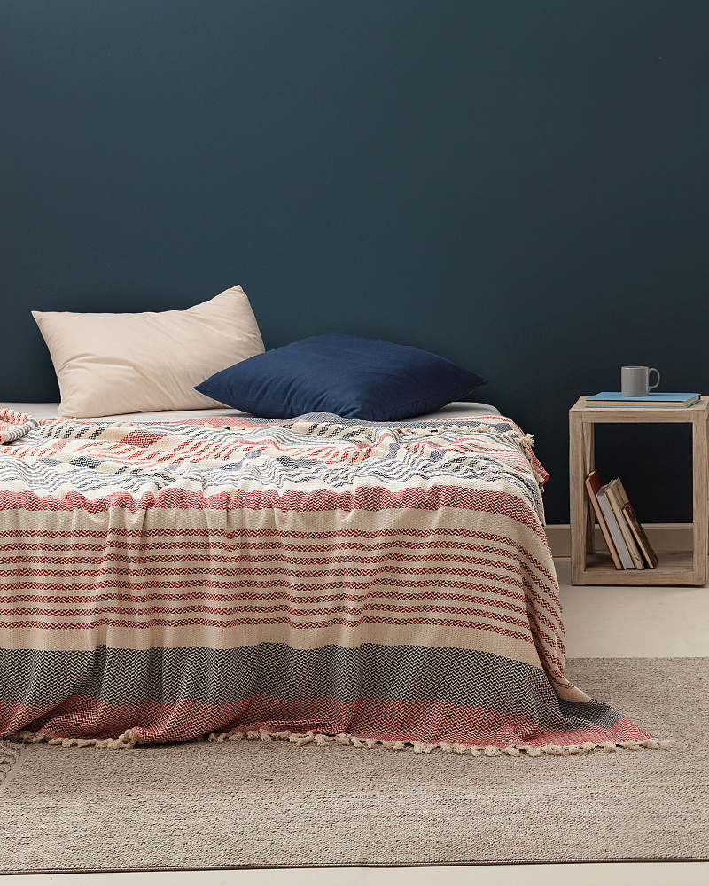 Покрывало односпальное Denney 160x220 см. - экрю / красный