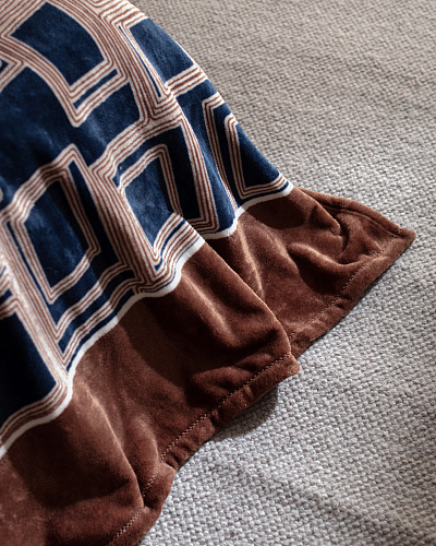 Покрывало односпальное Breville 150x220 см. - коричневое / синее