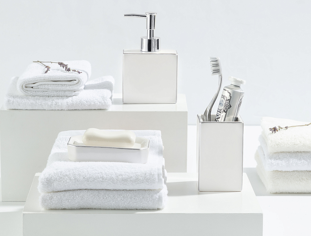 Набор для ванной комнаты Charlita из 3 шт. - белый / серебристый
