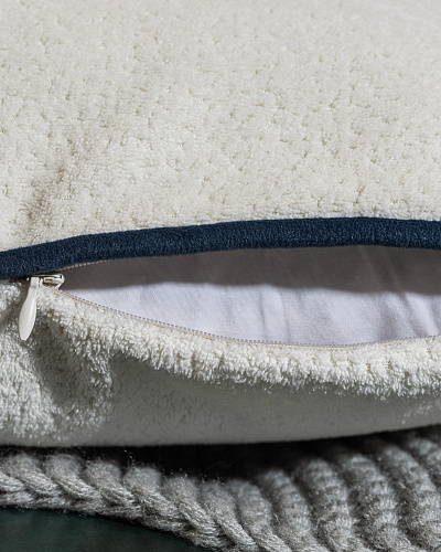 Декоративная наволочка Melay 43x43 см. - экрю