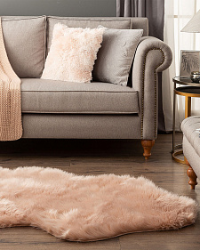 Меховой коврик 1KBAPA0460103