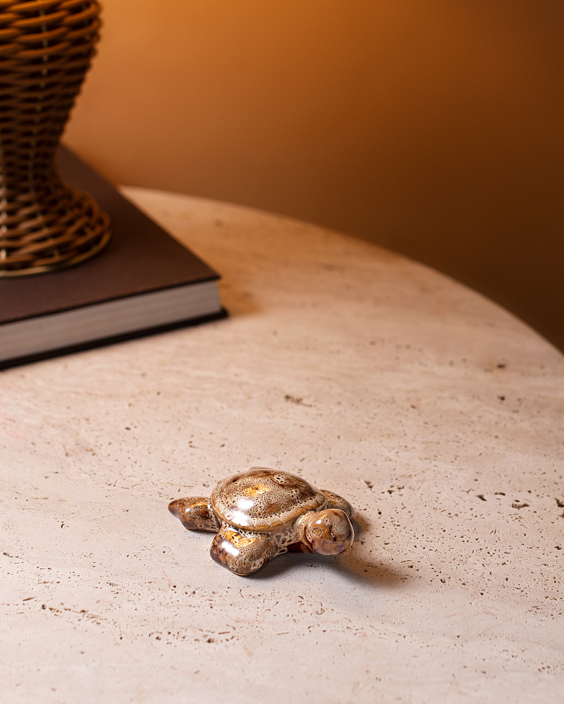 Декоративная черепашка 10,5x7,5x2,7 см. - коричневая