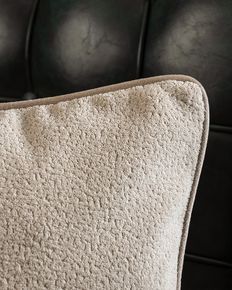 Декоративная наволочка Melay 43x43 см. - бежевый