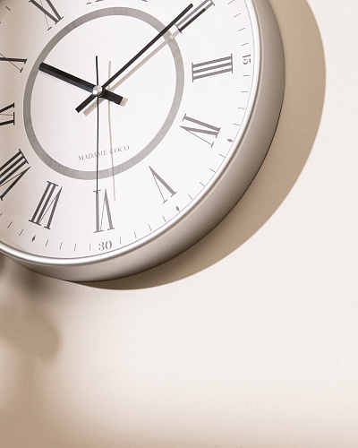 Настенные часы Amarie 30 см, пластик