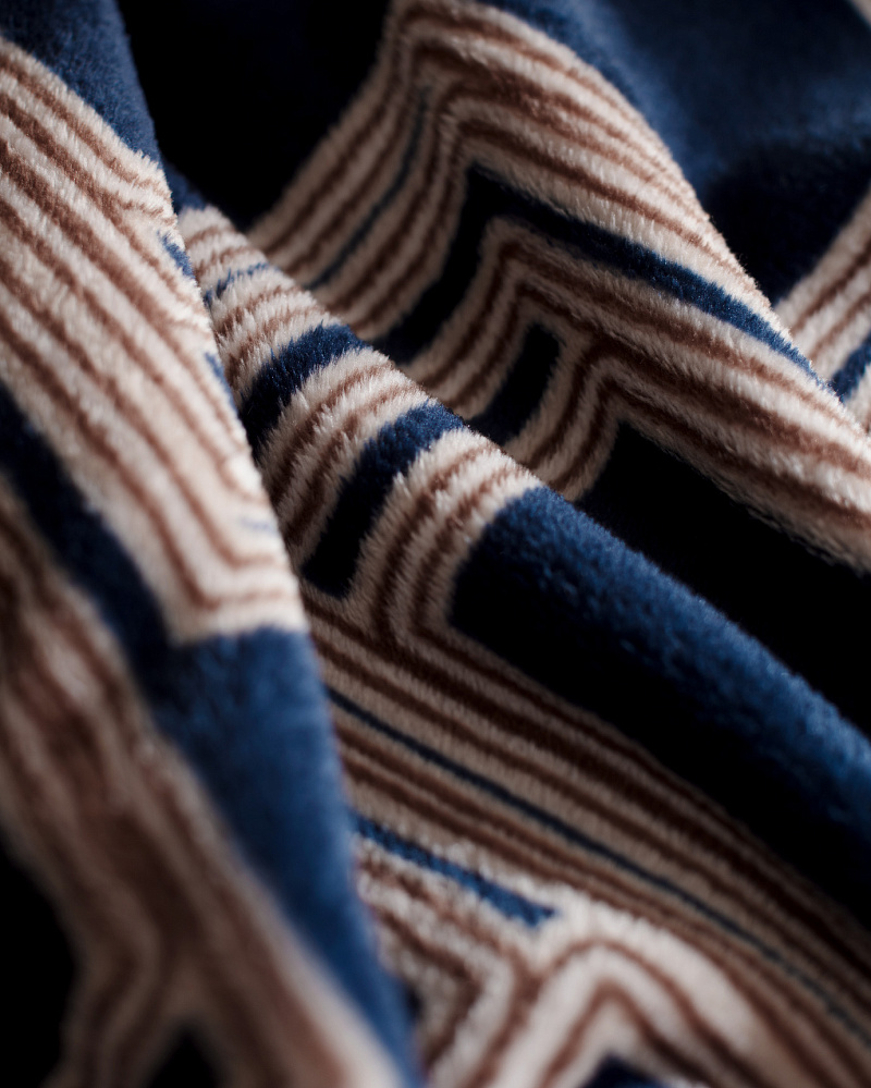 Покрывало односпальное Breville 150x220 см. - коричневое / синее