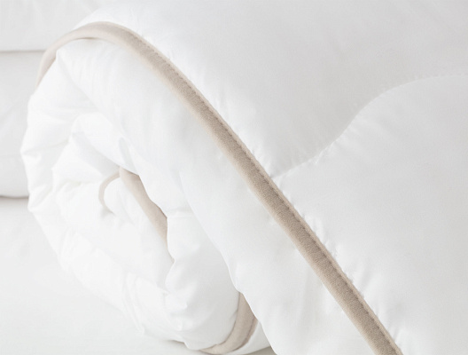 Одеяло Aloe vera гипоалергенное, терморегулиющее 215x235 см