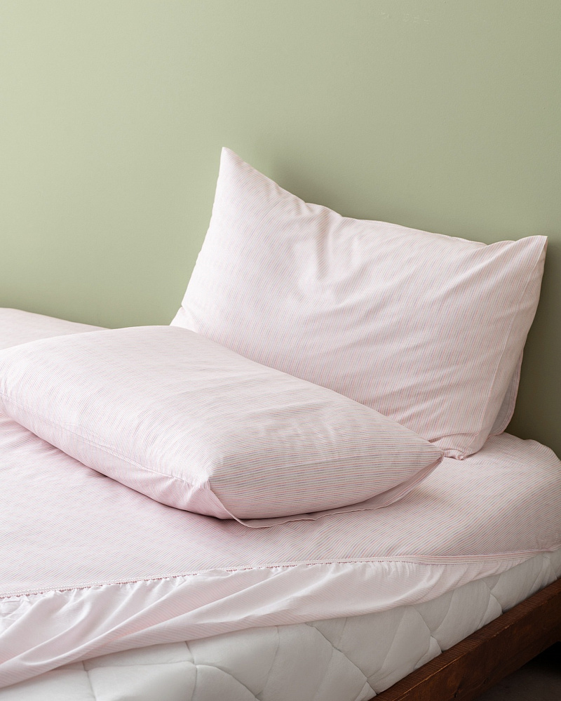 Комплект постельного белья двуспальный Carlo с простыней и 2 наволочками 160x200 см, хлопок