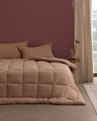 Комплект постельного белья двуспальный Bobigny с одеялом-покрывалом 160x200 см