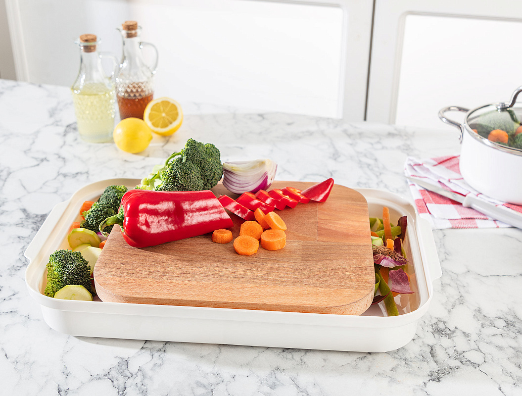 Разделочная доска с контейнером Eolya 24,5x40,2x6 см. - дерево, пластик