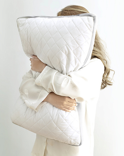 Подушка -кондционер Air 50x70 см. - силиконизированное волокно