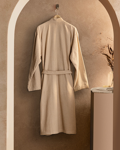 Мужской халат Nicola S-M р. - темно-бежевый