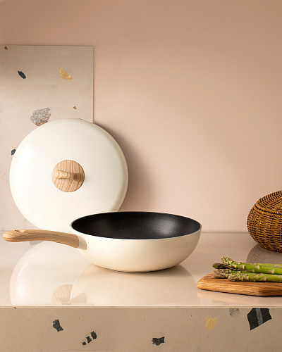 Сковорода Manon Wok с крышкой 30x9 см, алюминий