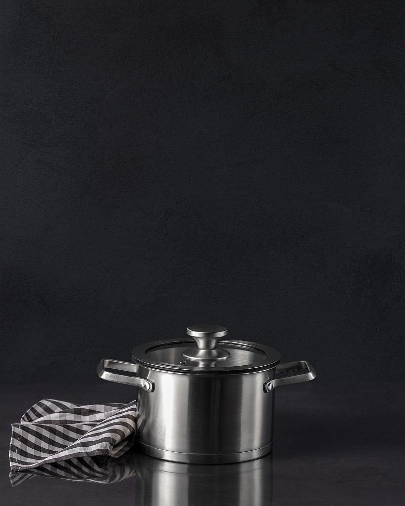 Кастрюля Raye с крышкой 18x11,5 см. - нержавеющая сталь
