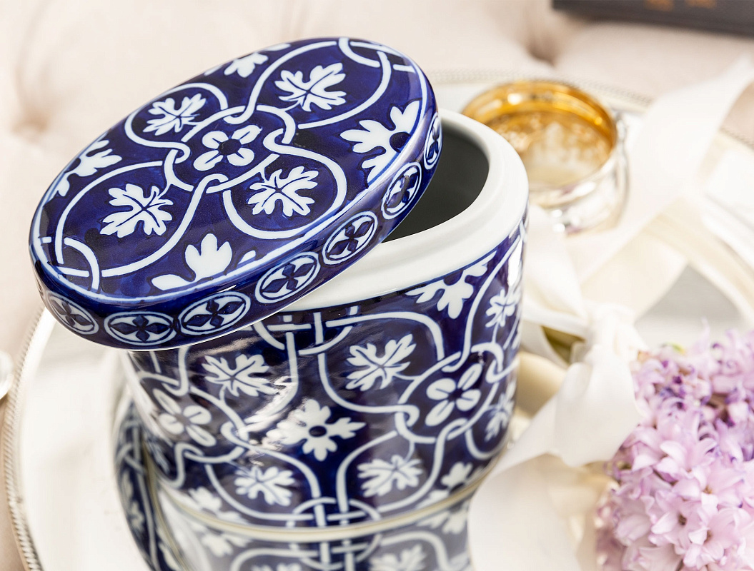 Ваза с крышкой Strazburg Blanc 15x10x15 см. 