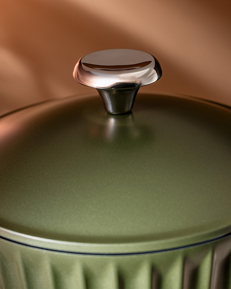 Кастрюля Freya с крышкой и силиконовыми съемными ручками 4л., - алюминий