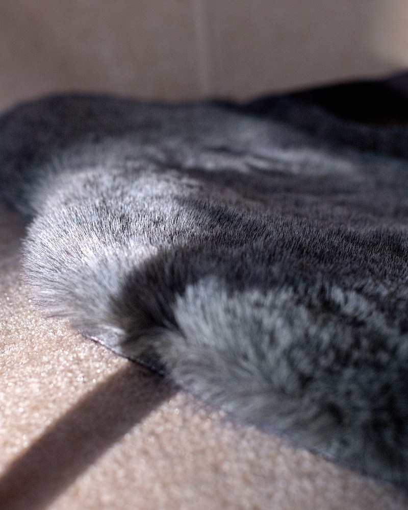 Плюшевый коврик Armend 60x90 см. - темно-серый