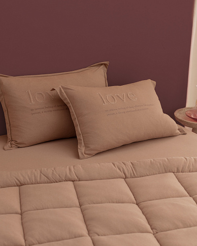 Комплект постельного белья двуспальный Bobigny с одеялом-покрывалом 160x200 см