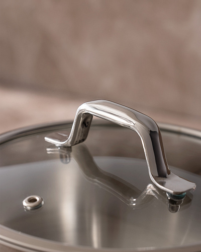 Кастрюля глубокая Vera 18 см. - серебристая