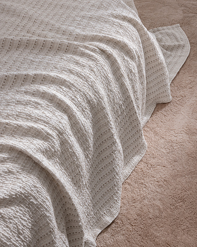 Комплект покрывало + 2 наволочки Petite 230x240 см