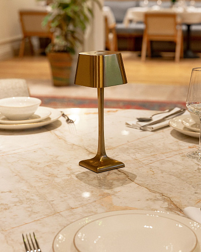Лампа Freman Touch 10x10x26 см - золотая