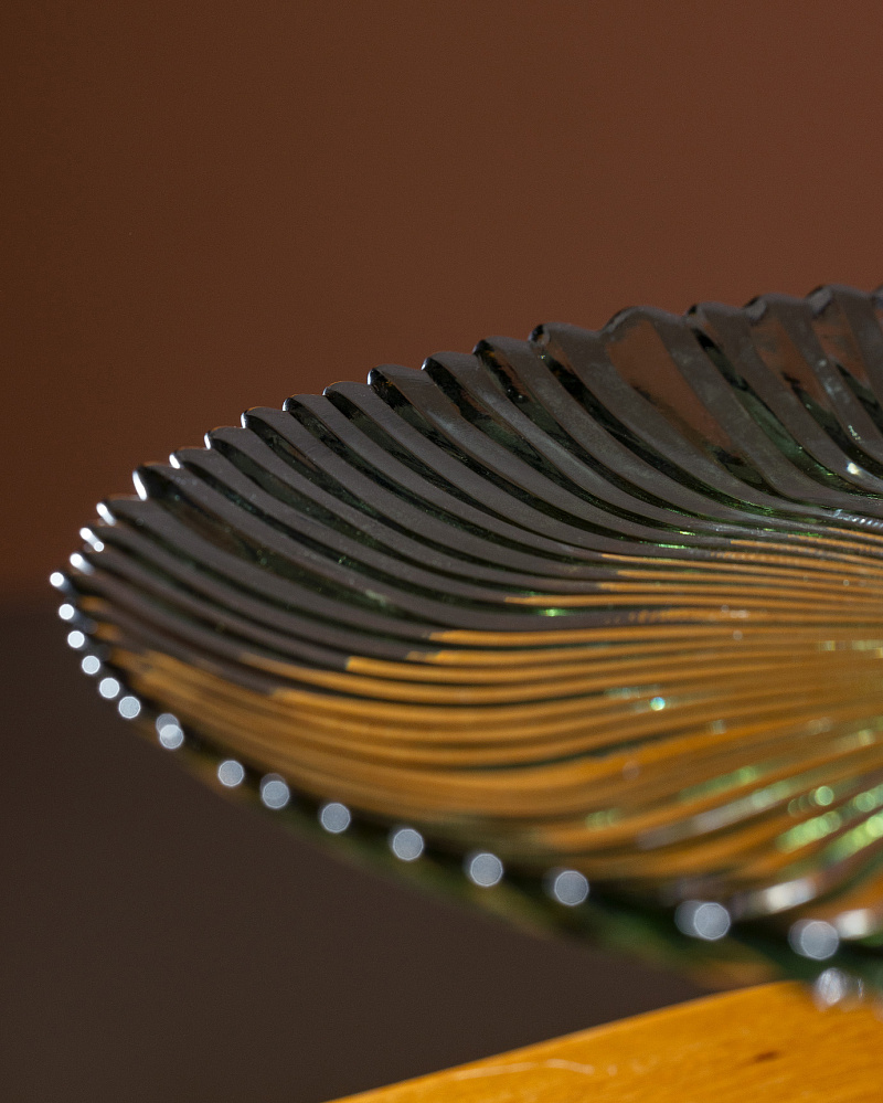 Подставка для торта Soleil на ножке 28x12 см. - зеленая