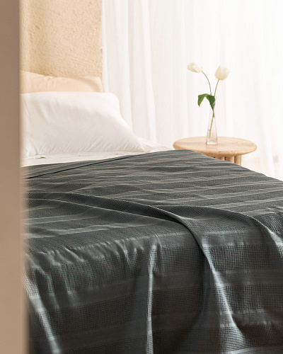 Покрывало односпальное Mathilda 150x220 см. - темно-серое