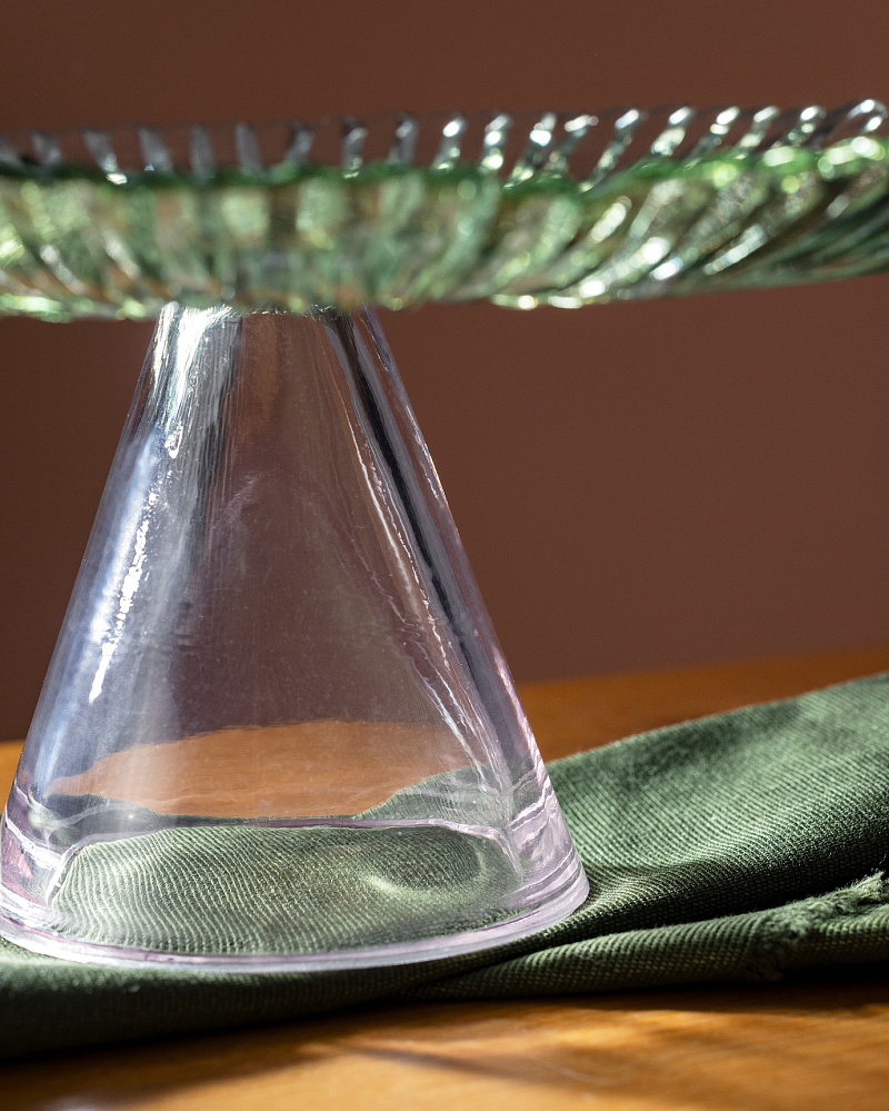 Подставка для торта Soleil на ножке 28x12 см. - зеленая