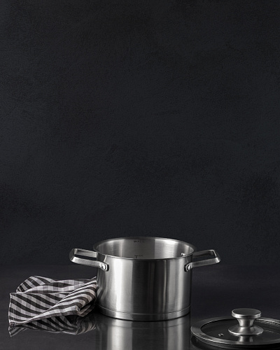 Кастрюля Raye с крышкой 18x11,5 см. - нержавеющая сталь