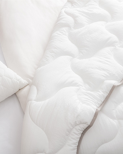 Одеяло Odette стеганое 195x215 см