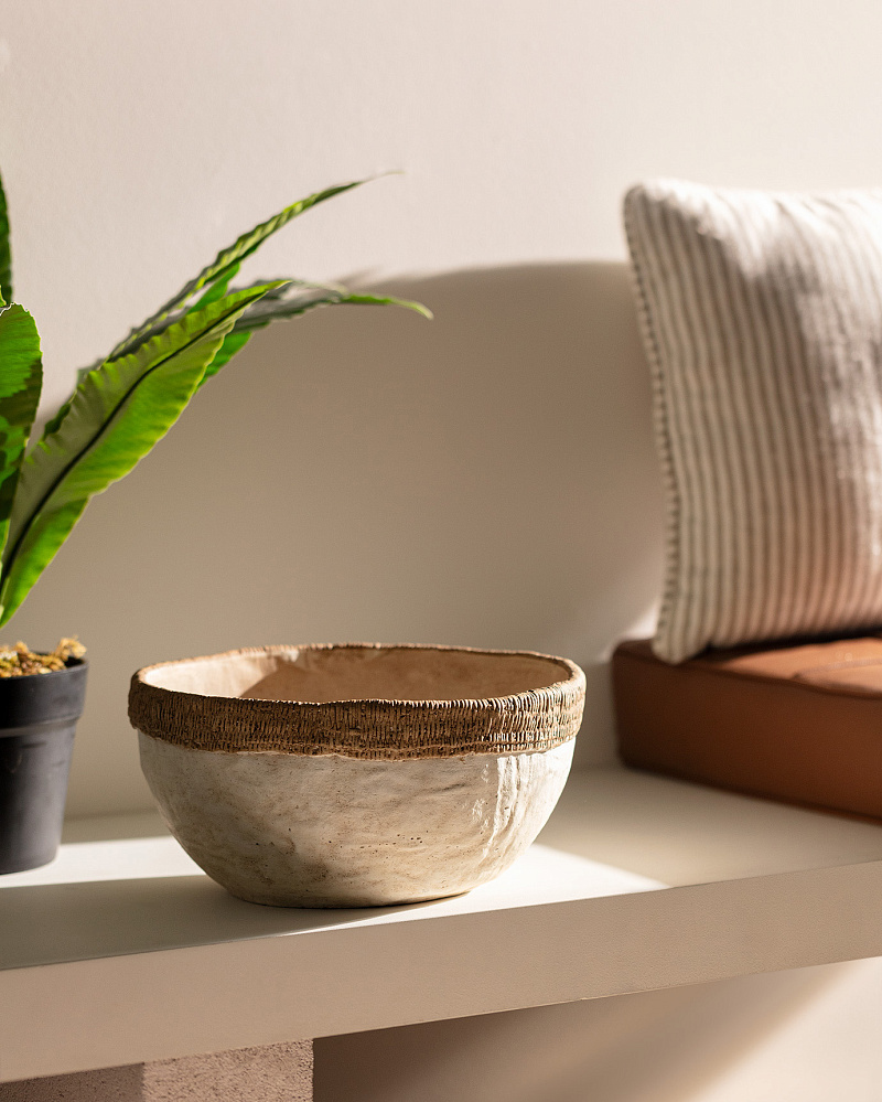 Кашпо Valerie 28,5x28,5x14,5 см. - белый / бежевый