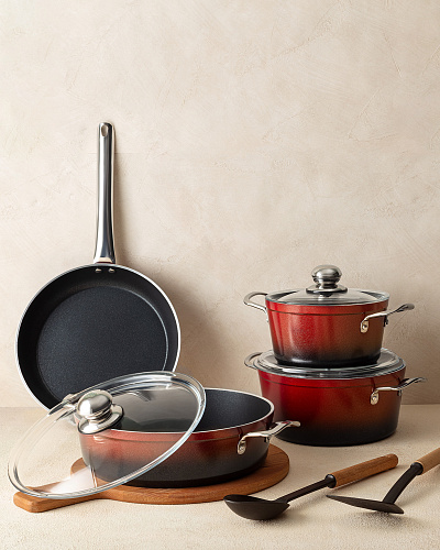 Набор посуды Titanium Professional из 7 шт. - красный