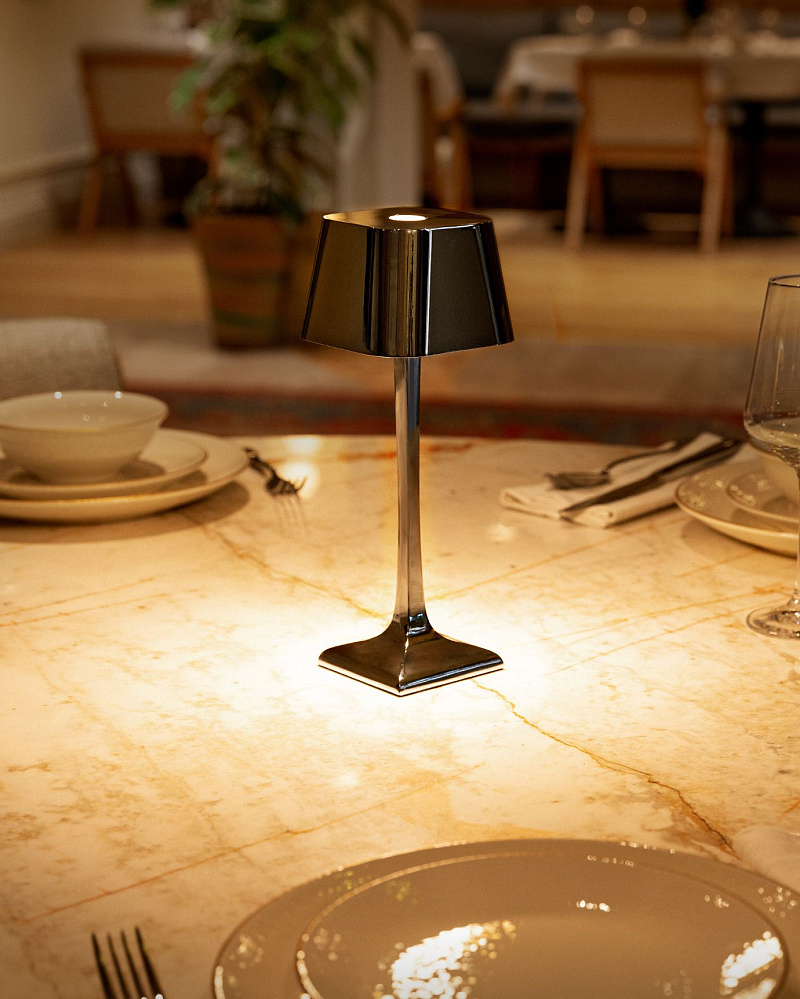 Лампа Freman Touch 10x10x26 см - серебряная