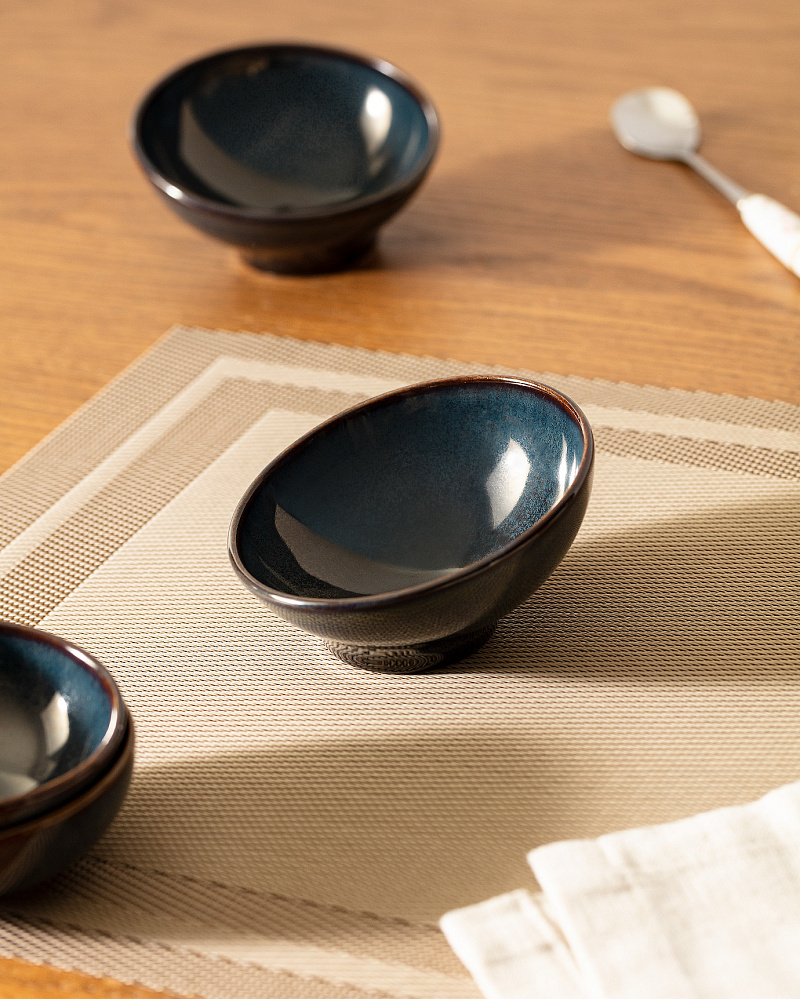 Блюдце Amorphe 9 см. - индиго