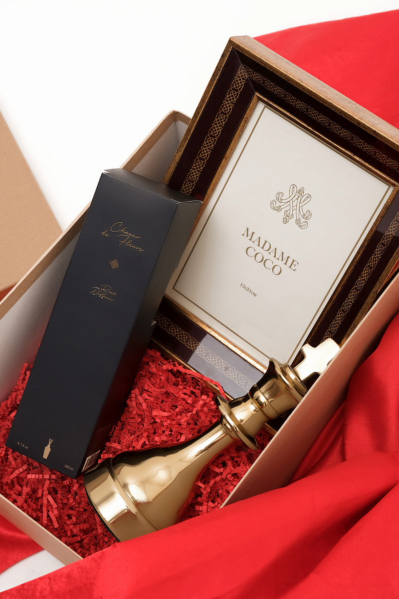 Подарочный набор_1 (статуэтка, фоторамка, диффузор)