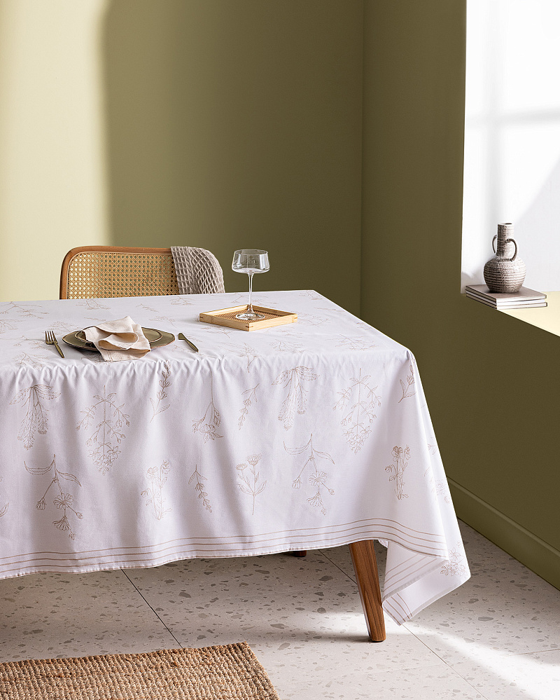 Скатерть Sarthe 160x250 см. - белый / бежевый
