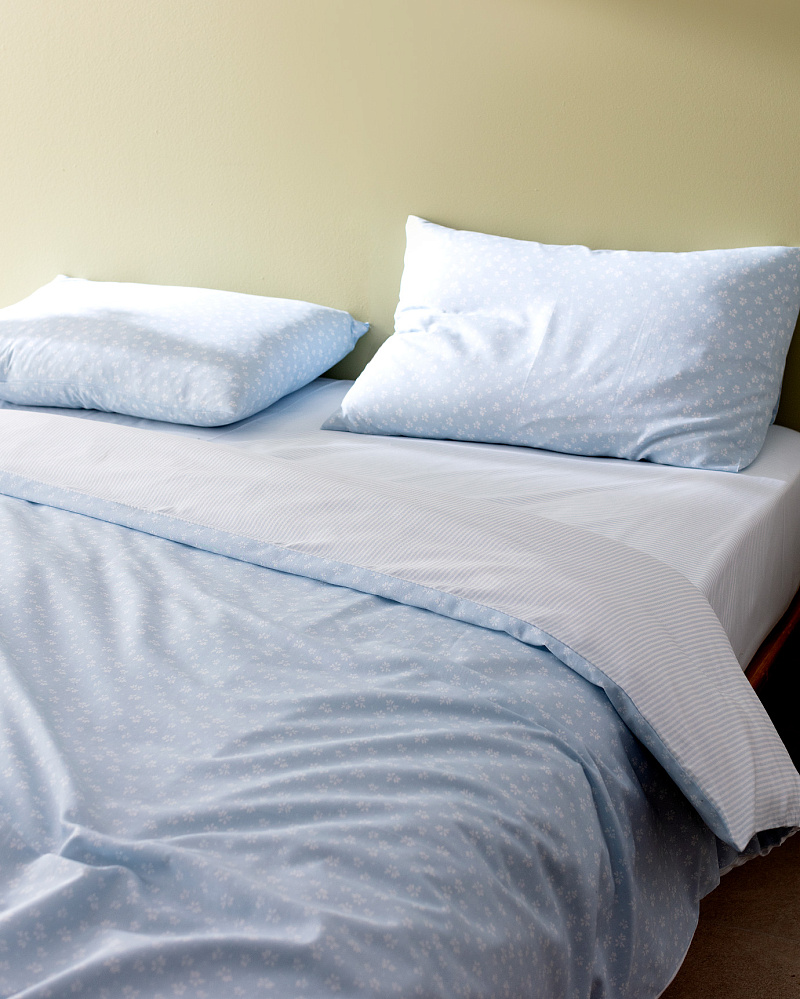 Комплект постельного белья двуспальный Marlie с 2 пододеяльниками 240x260 см, хлопок