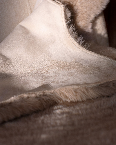 Плюшевый коврик Armend 60x90 см. - бежевый