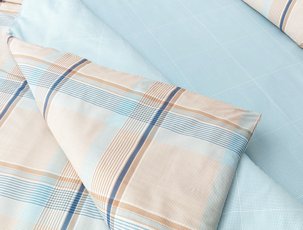 Комплект постельного белья двуспальный Chaney с пододеяльником и 2 наволочками 200x220 см