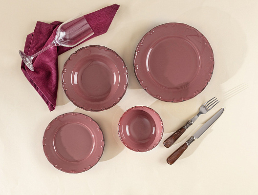 Тарелка фарфоровая Bastien 21 см - красная