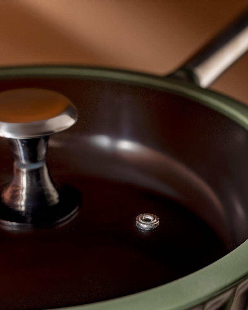 Сковорода Freya с крышкой 28x7 см, - алюминий