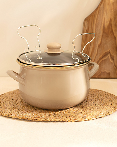 Эмалированная металлическая кастрюля Bonneville с крышкой 3,5 л. - бежевый