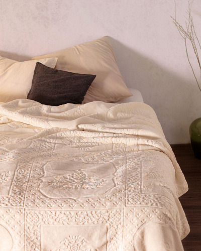 Покрывало двуспальное Rochelle 220x240 см. - экрю