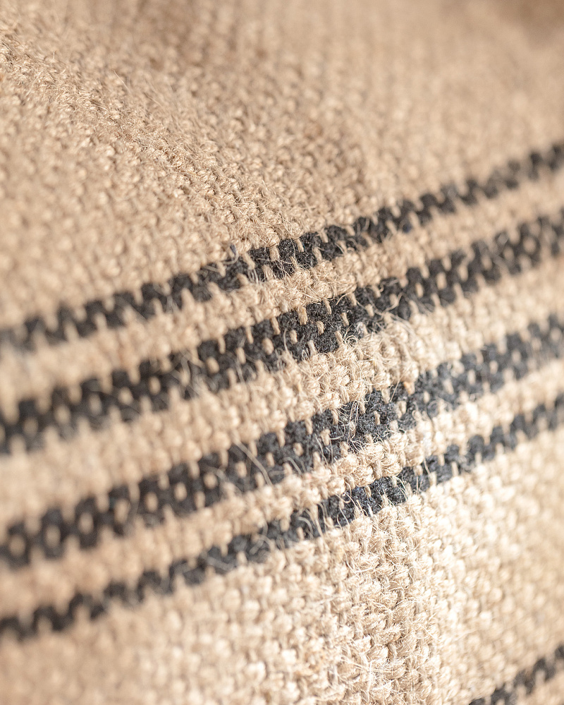 Декоративная наволочка Eze 45x45 см, - черная