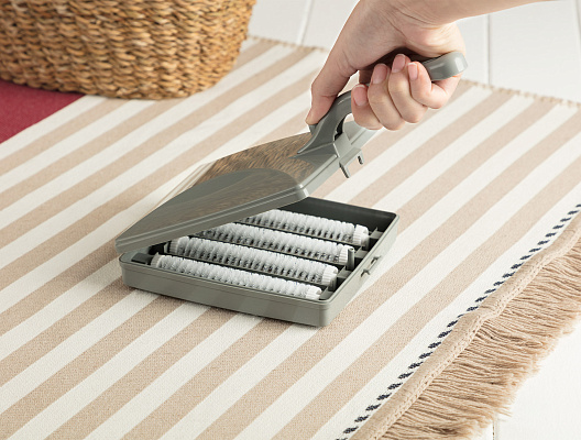 Машинка для чистки ковров Graque 19x16,3x4,1 см. 