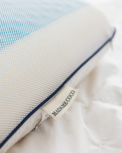 Подушка Fuchsia Visco гипоаллергенная с охлаждающим гелем 60x40 см, - вискоэластик