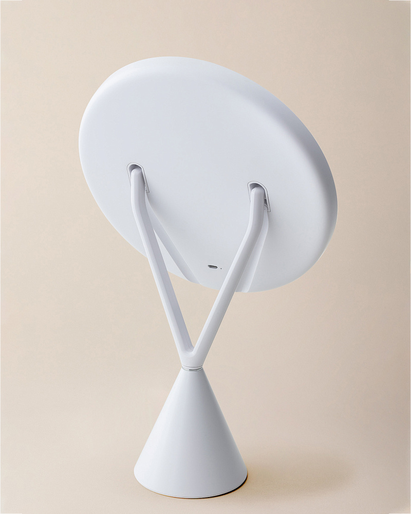 Зеркало Cabeza на ножке с подсветкой 21x9x34 см, - пластик, стекло