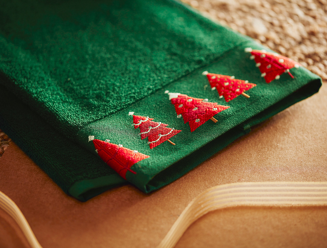 Полотенце для лица Louise с рисунком елочек 50x70 см. - зеленое