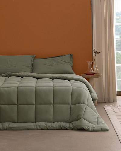 Комплект постельного белья двуспальный Bobigny с одеялом-покрывалом 160x200 см