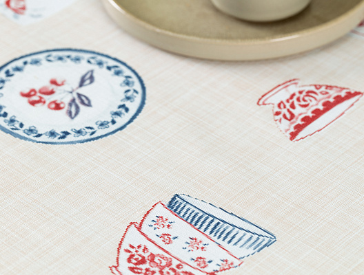 Скатерть Mavel 140x140 см. - бежевая