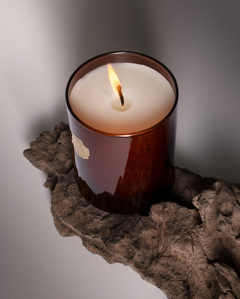 Ароматическая свеча Répertoire 190 г, амбра